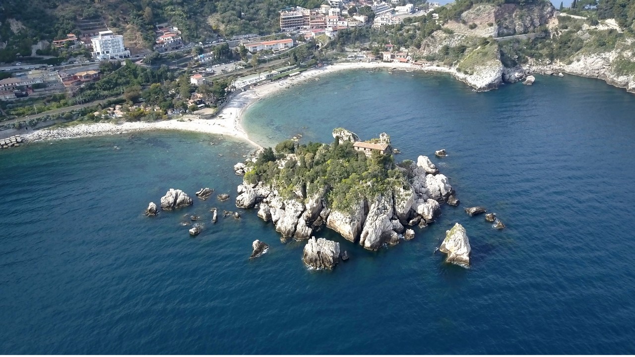 taormina badplaats sicilië isola bella