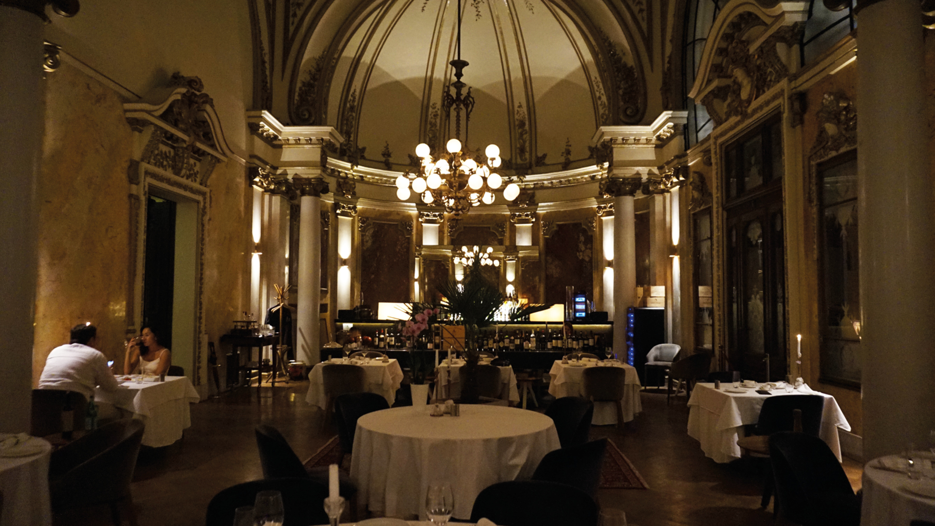 belgrado restaurant tip salon 1905
