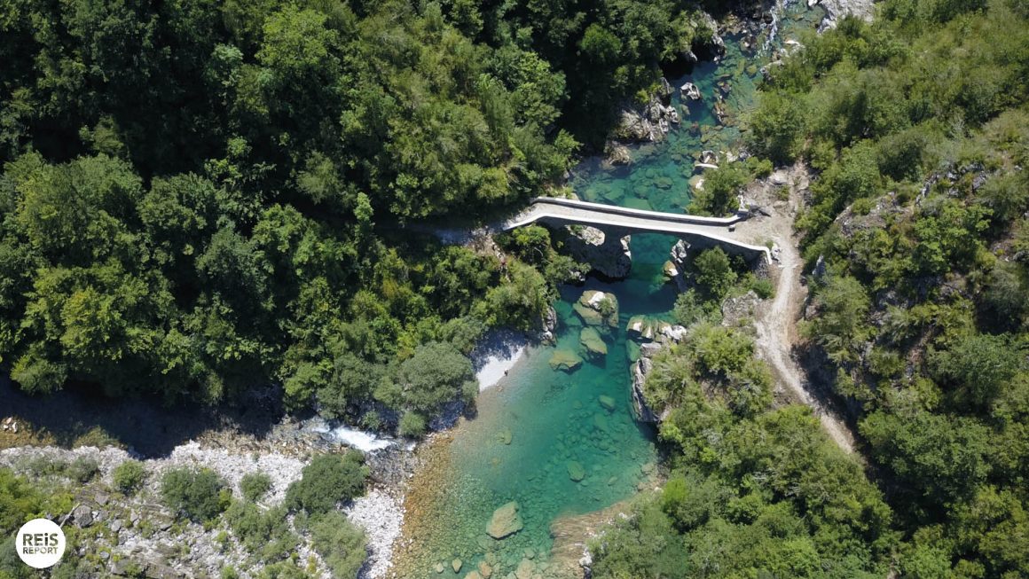 moraca canyon Danilov Most montenegro