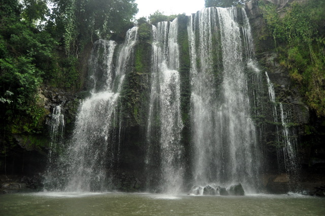 llanos de cortez waterfall